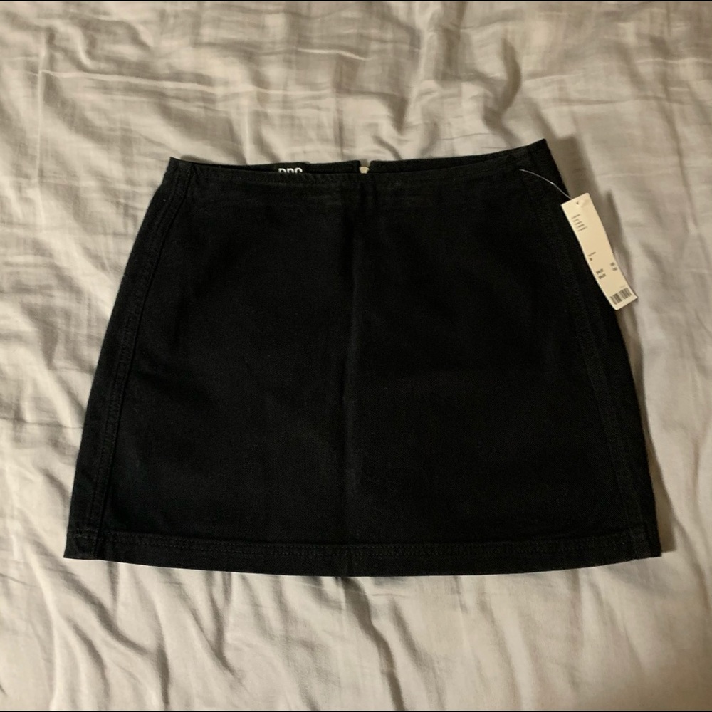 Black UO denim skirt